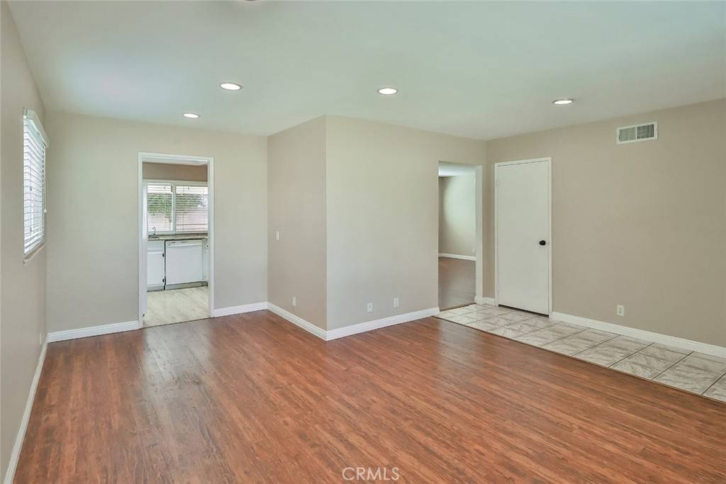 Cerritos, CA 90703,13560 Destino ST