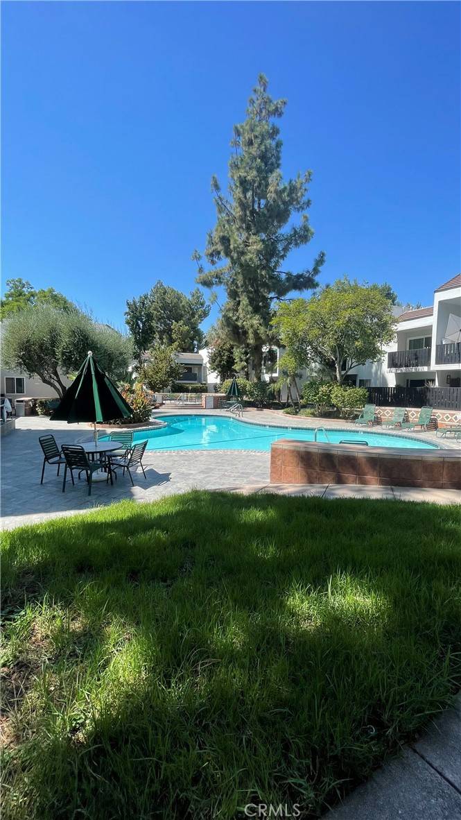 Tarzana, CA 91356,18645 Hatteras ST #169