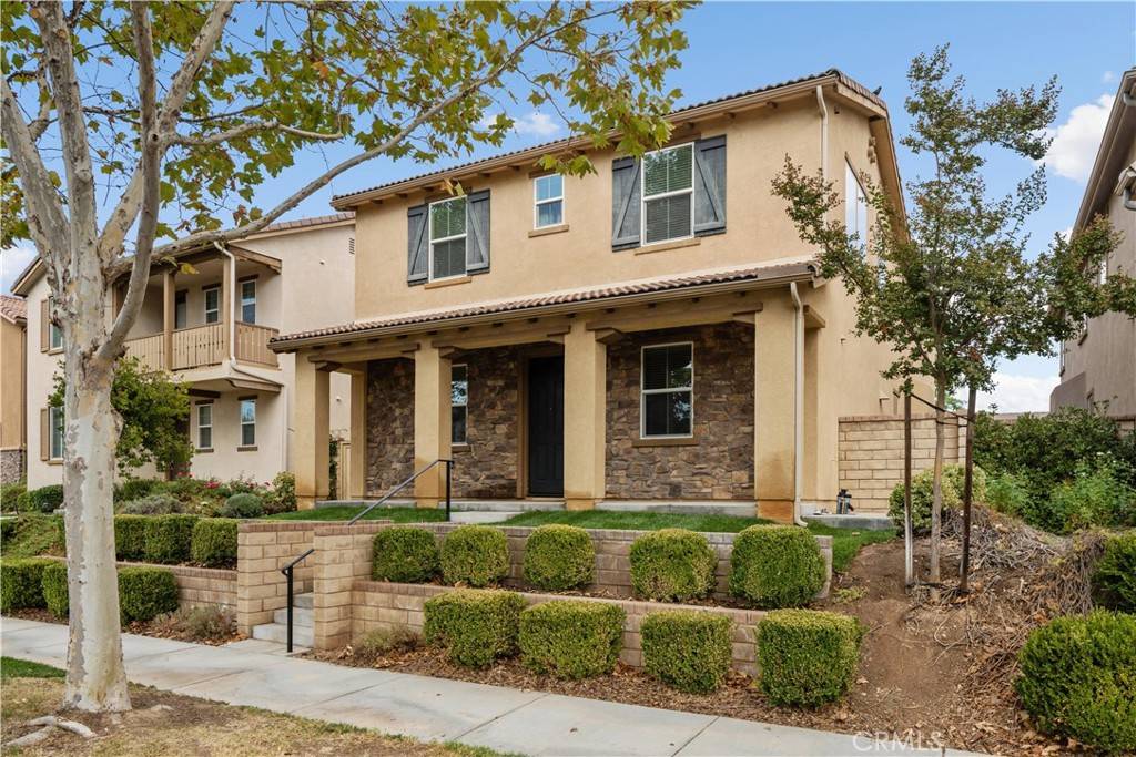 Valencia, CA 91354,28546 Vista Del Rio DR