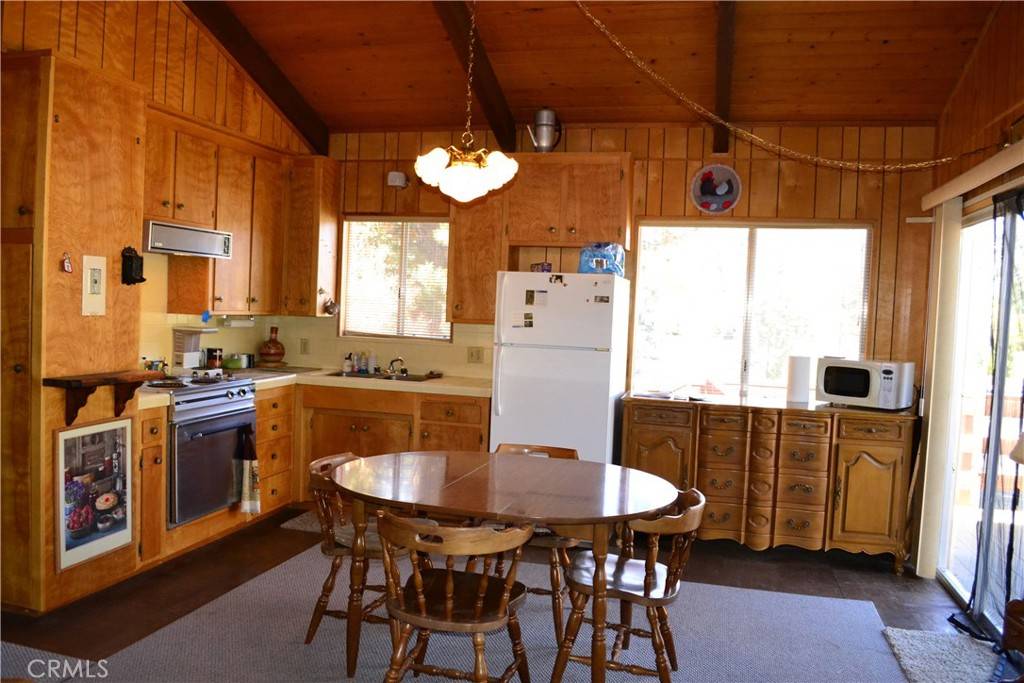 Pine Mountain Club, CA 93222,16410 Askin DR