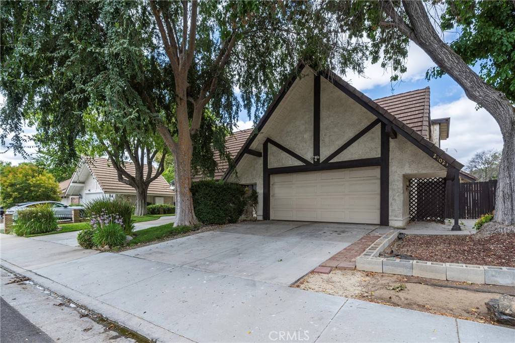 Valencia, CA 91354,27021 Rio Bosque DR