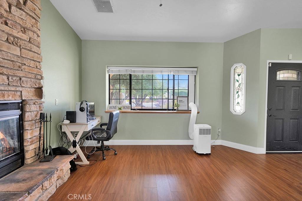 Ridgecrest, CA 93555,1116 W Tamarisk AVE