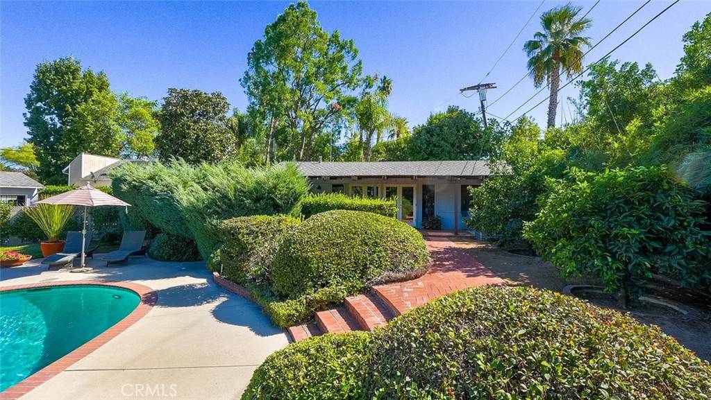 Tarzana, CA 91356,19216 Santa Rita ST