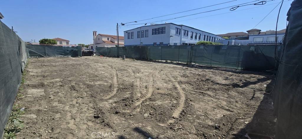Los Angeles, CA 90003,118 W 87th PL