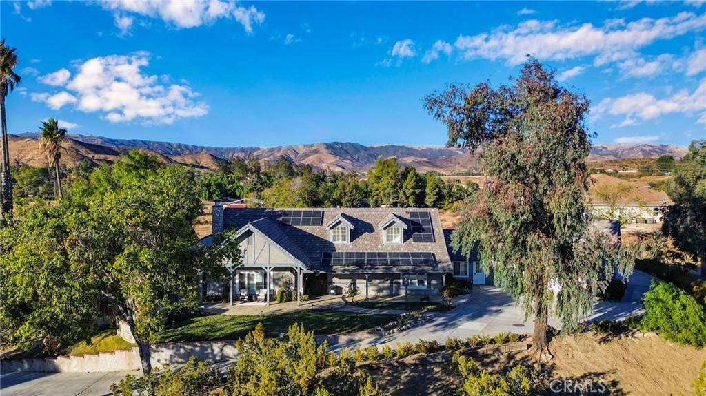 Agua Dulce, CA 91390,10726 Cleat RD