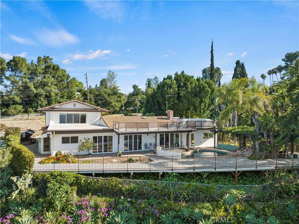 Encino, CA 91436,16551 Calneva DR