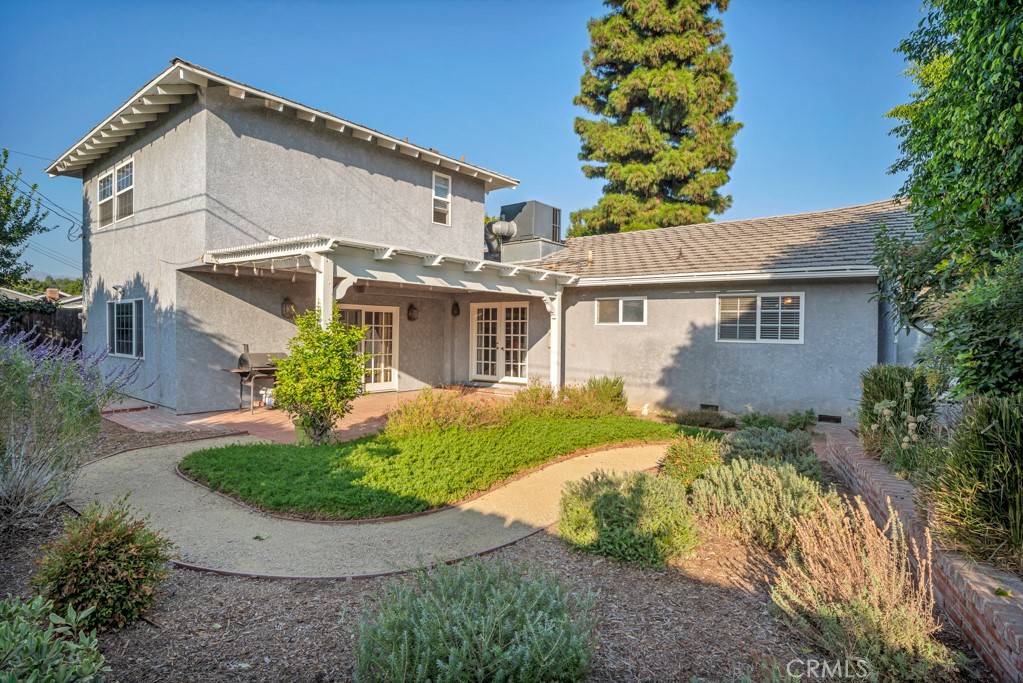 Chatsworth, CA 91311,9623 Penfield AVE