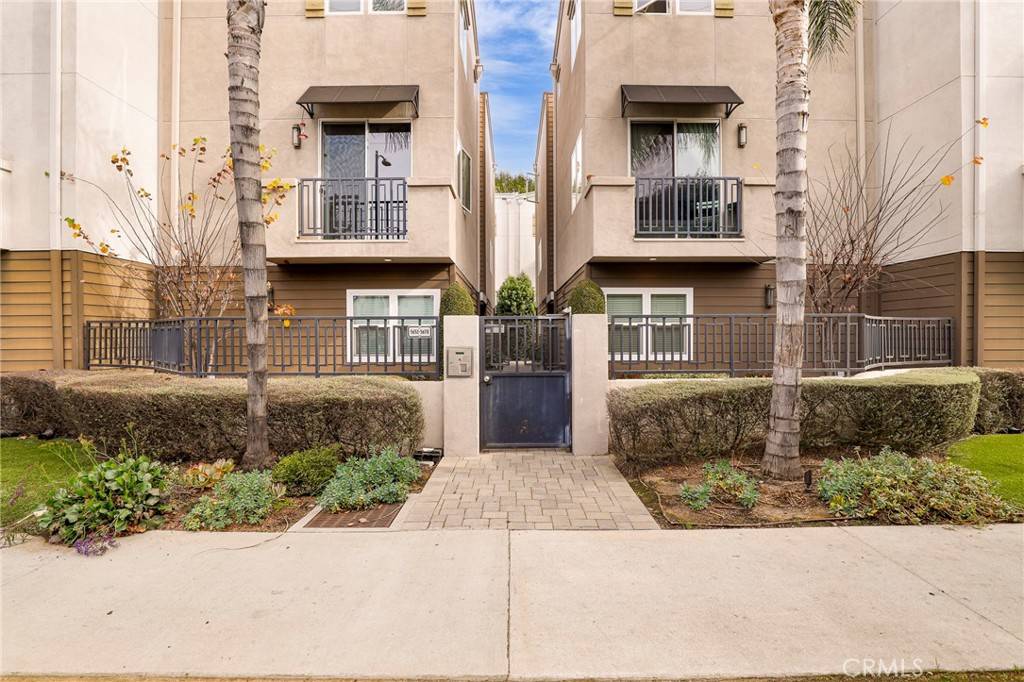 Valley Glen, CA 91401,5656 Hazeltine AVE