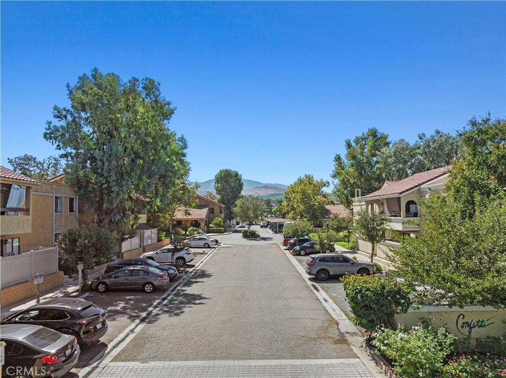 Canyon Country, CA 91351,18758 Mandan ST #1611
