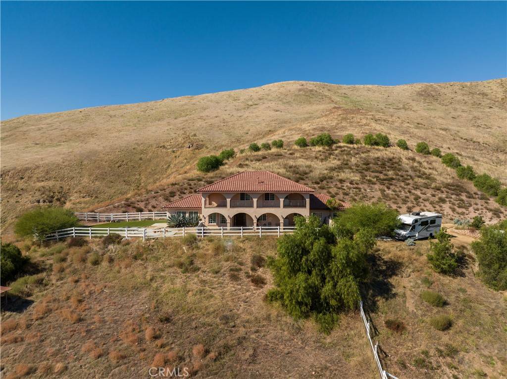 Agua Dulce, CA 91390,13560 Sego Road