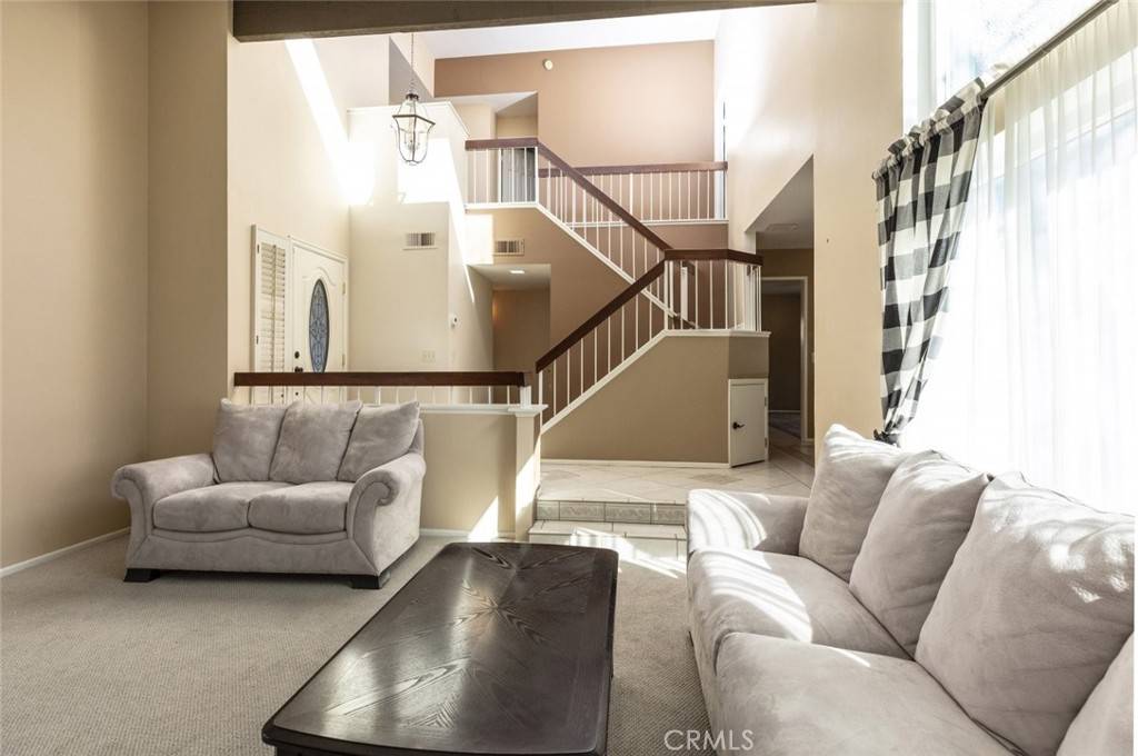 Canyon Country, CA 91387,28048 Eagle Peak AVE