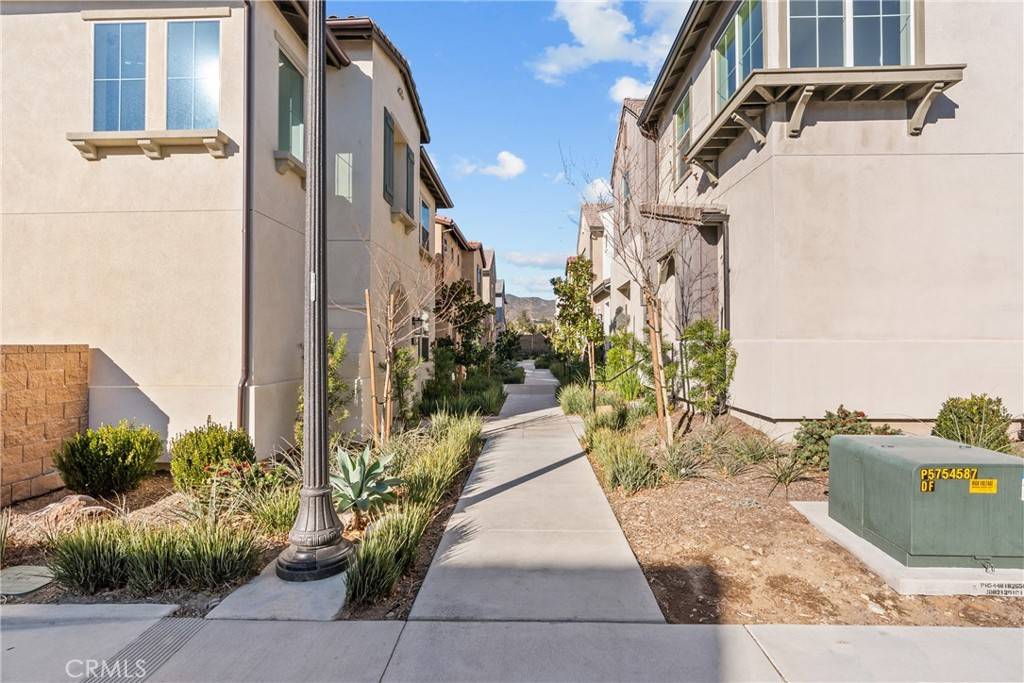 Fontana, CA 92336,15992 Jamie LN #1