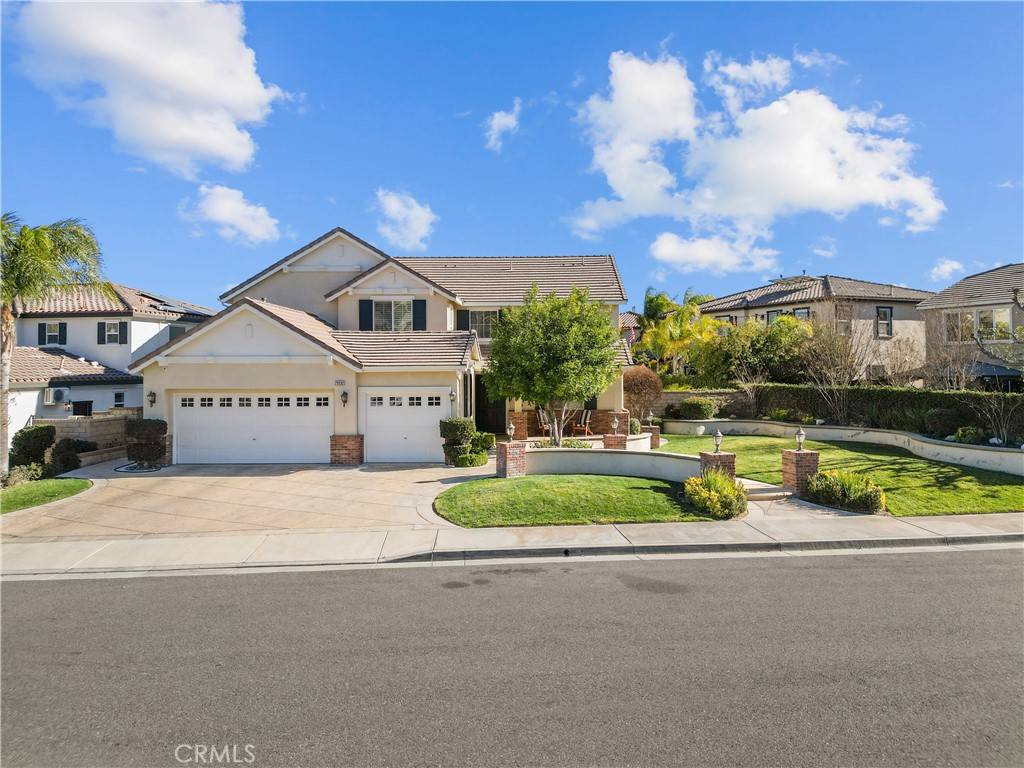 Valencia, CA 91354,29332 Via Milagro