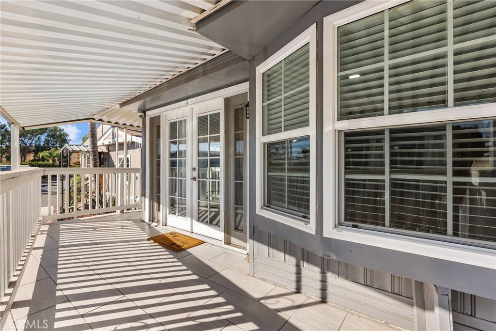 Sylmar, CA 91342,12401 filmore #719