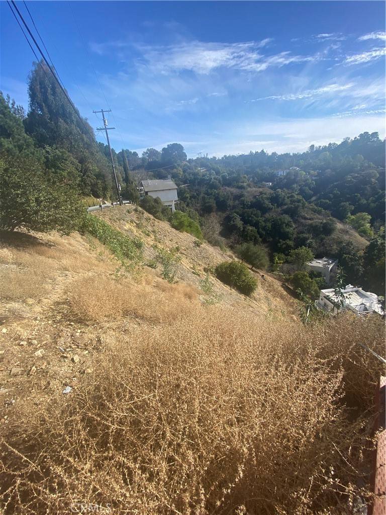 Studio City, CA 91604,3633 3643 N Alta Mesa DR