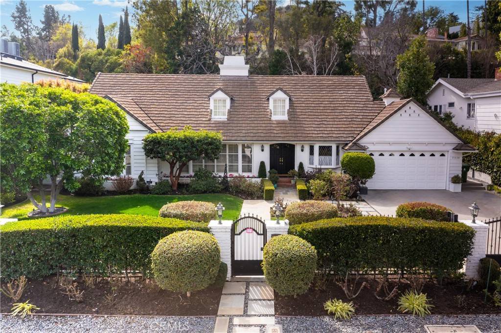 Encino, CA 91436,15530 Valley Vista BLVD