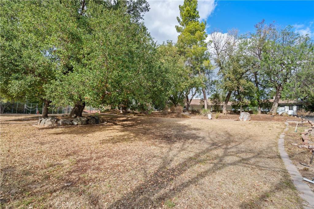 Chatsworth, CA 91311,22427 Plummer ST