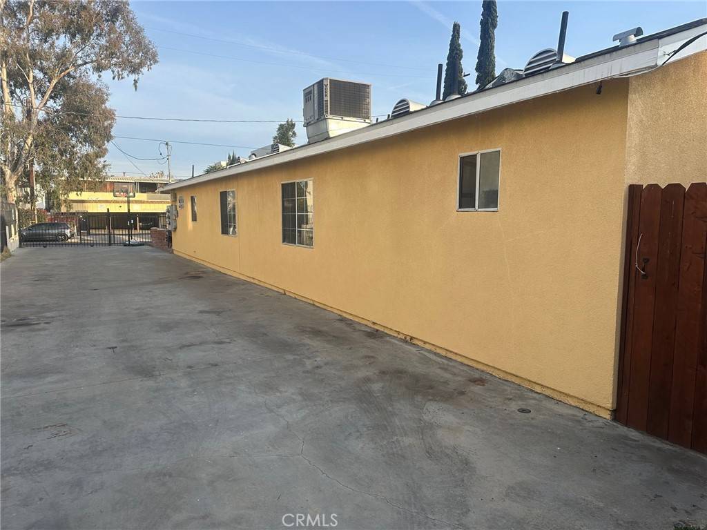North Hollywood, CA 91605,6935 Morella AVE