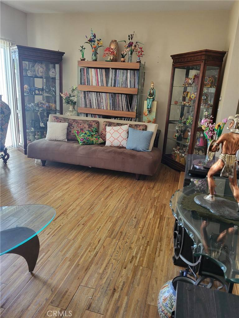 Granada Hills, CA 91344,15775 Midwood DR #3