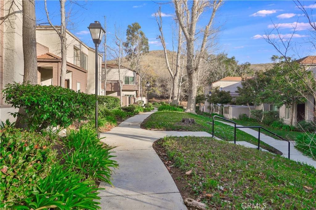 Westlake Village, CA 91362,578 Via Colinas