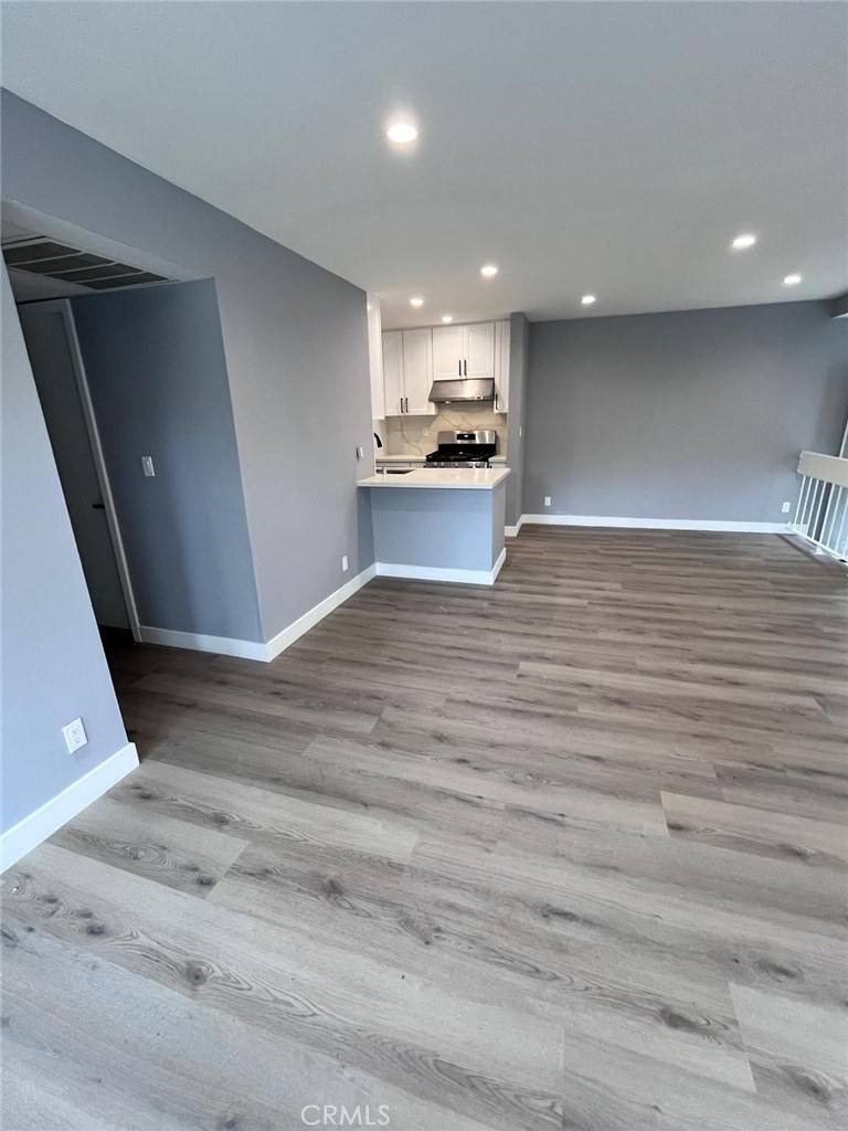 Winnetka, CA 91306,20134 Leadwell ST S