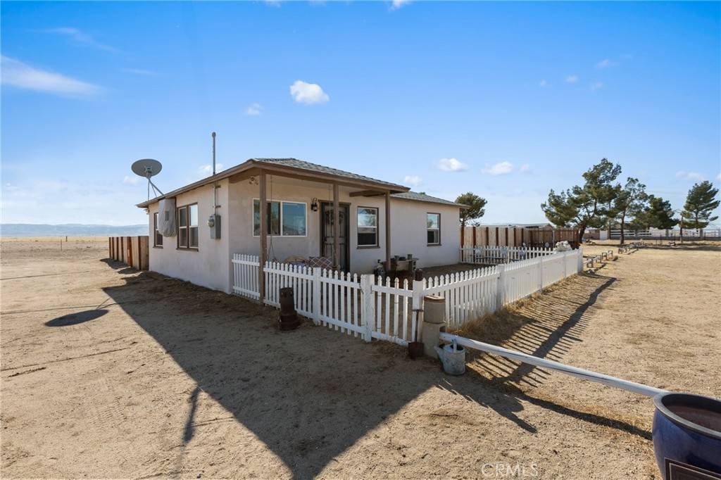 Lancaster, CA 93536,11250 W Avenue D8