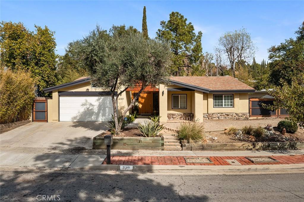 Topanga, CA 90290,21301 Bellini DR
