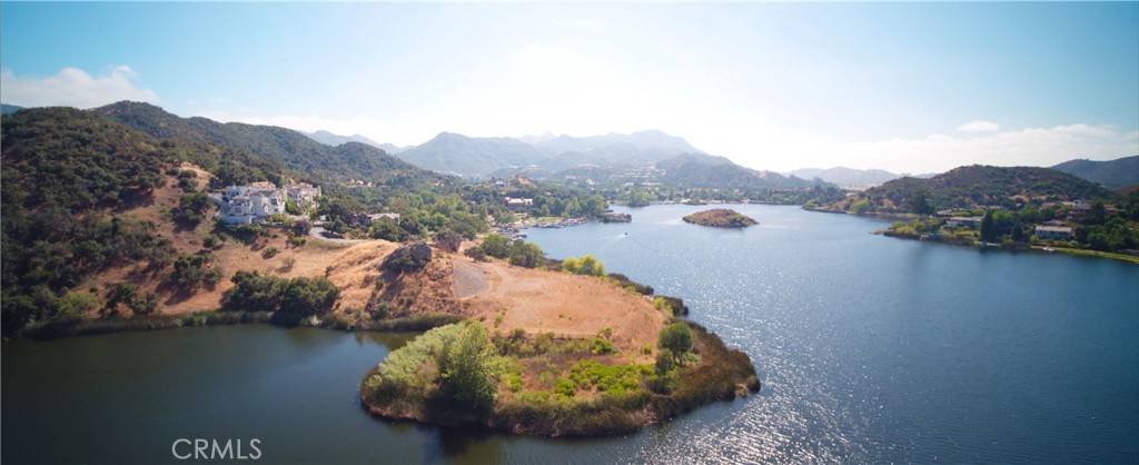 Westlake Village, CA 91361,500 Lower Lake RD