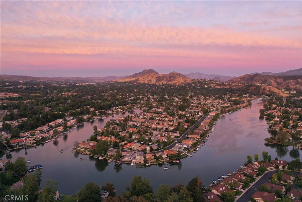 Westlake Village, CA 91361,2394 Leeward CIR