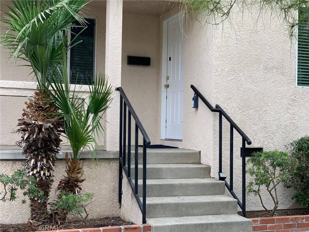 Tujunga, CA 91042,10402 Mcclemont AVE