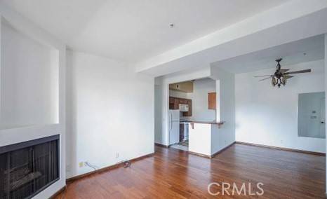Van Nuys, CA 91406,15455 Sherman WAY #18