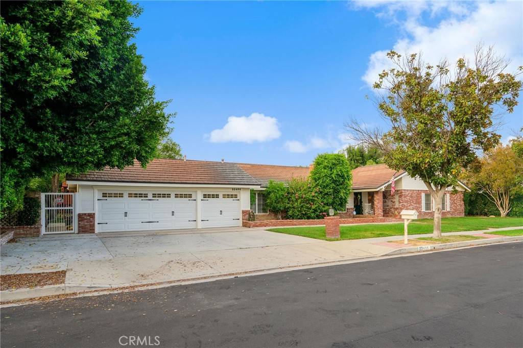 Chatsworth, CA 91311,22455 Needles ST