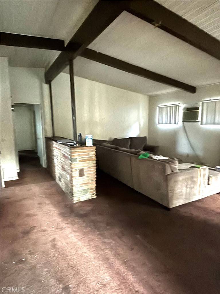 Reseda, CA 91335,7701 Lindley Ave