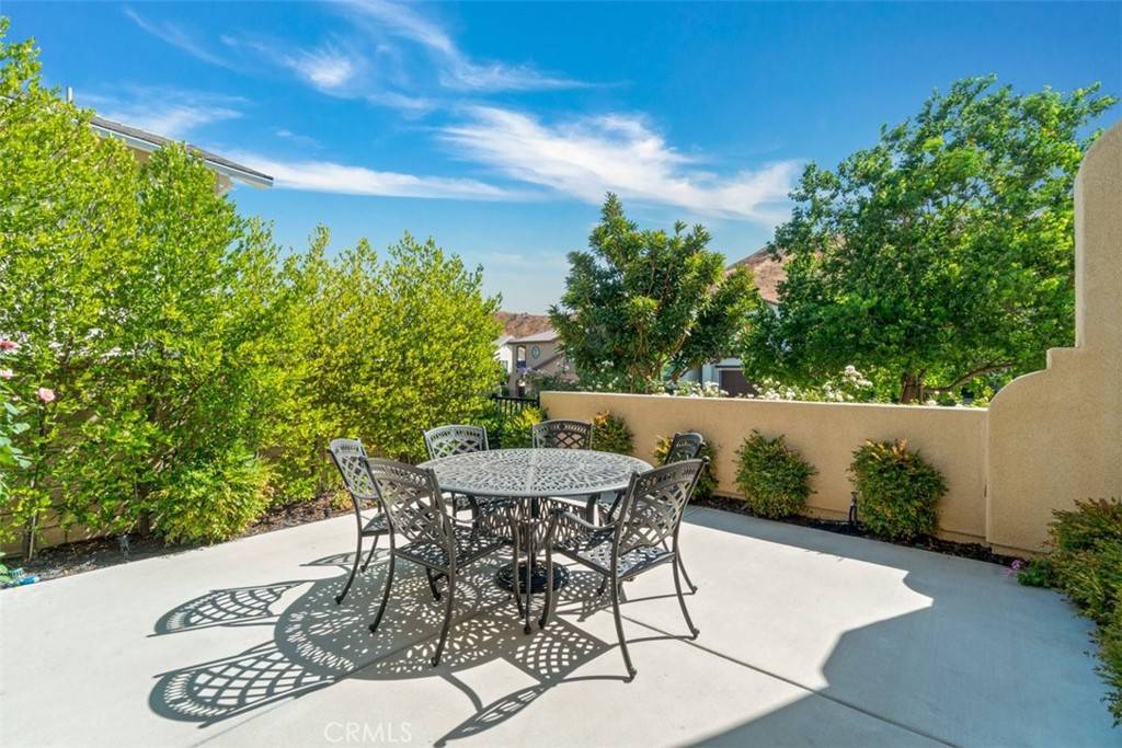 Valencia, CA 91354,29028 Sterling LN