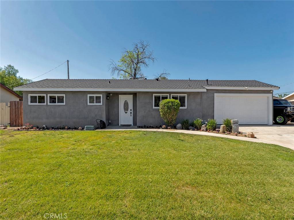 Thousand Oaks, CA 91360,1316 Calle Tulipan
