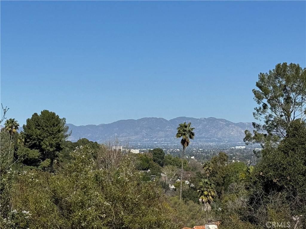 Sherman Oaks, CA 91423,3724 N Knobhill DR