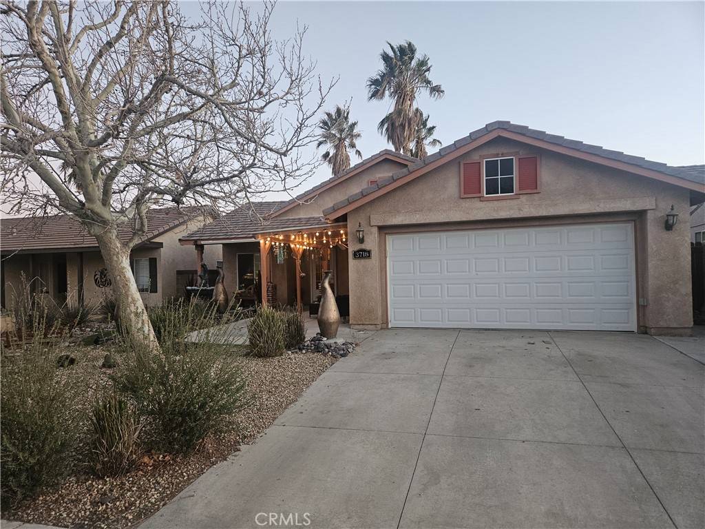 Rosamond, CA 93560,3718 Hickory CT