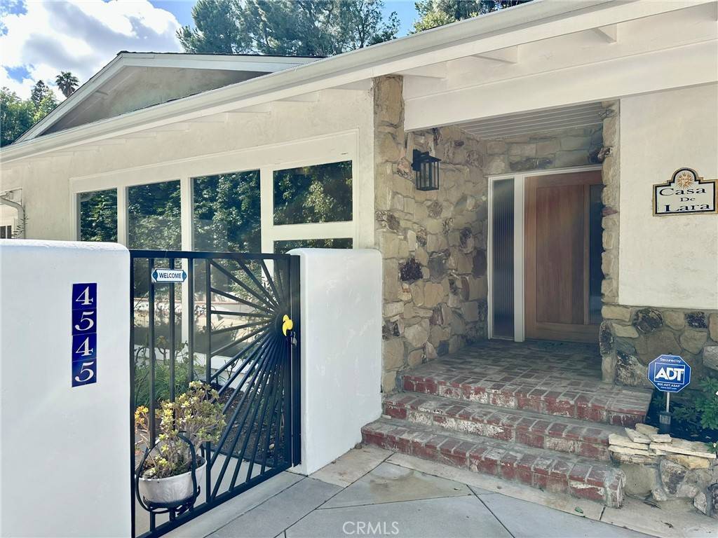 Encino, CA 91316,4545 Alonzo AVE