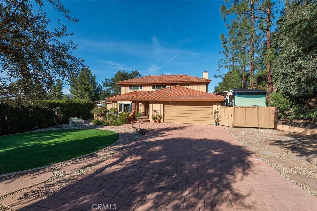 Agoura Hills, CA 91301,4936 Vejar DR