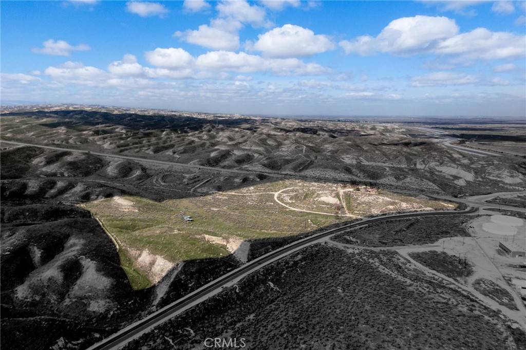 Taft, CA 93268,30300 Golf Course RD
