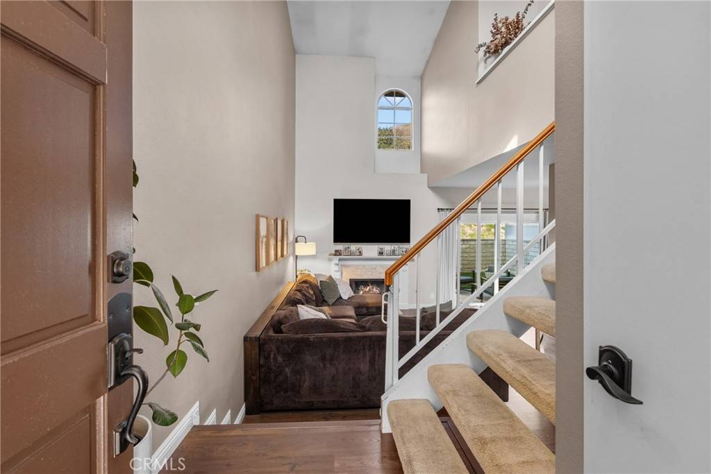 Saugus, CA 91390,22945 Banyan PL #300
