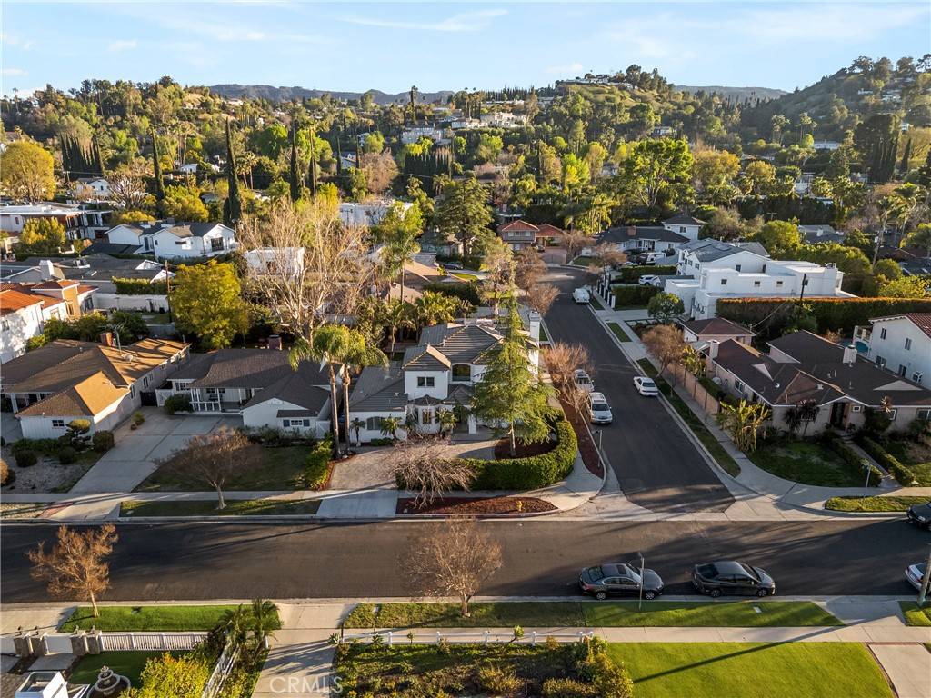 Encino, CA 91316,17846 Palora ST