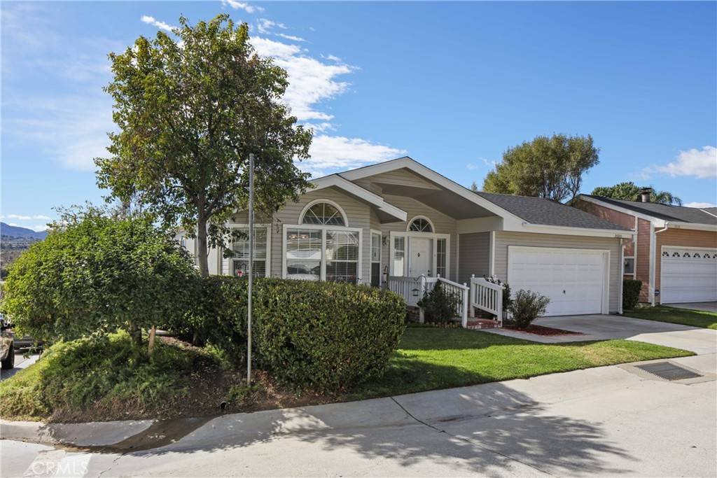 Canyon Country, CA 91351,20100 Northcliff DR