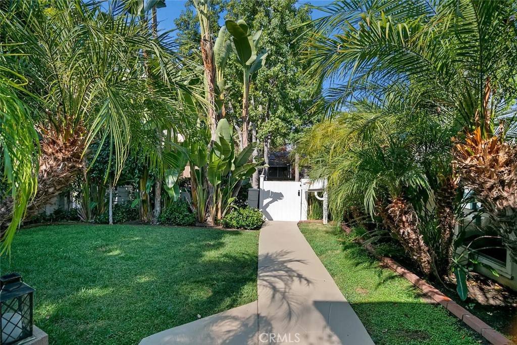Sherman Oaks, CA 91423,4816 Atoll AVE