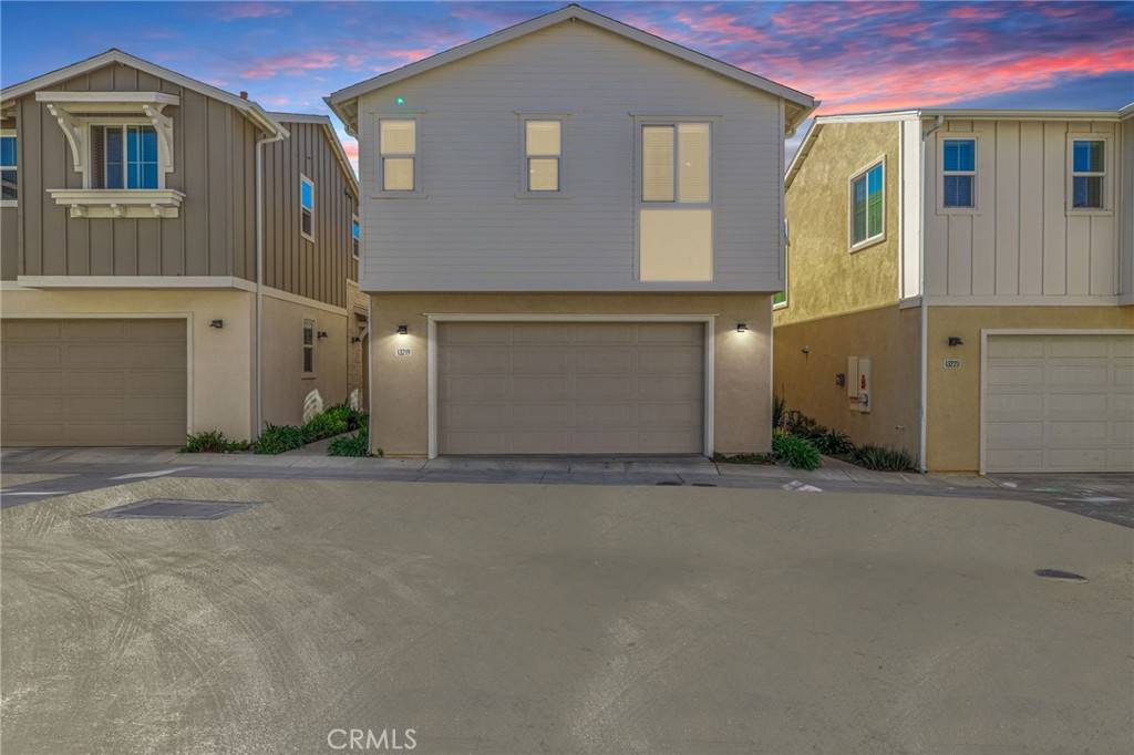 Sylmar, CA 91342,13219 N Lost Trail DR