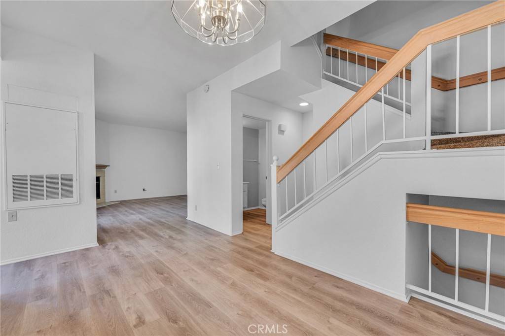 Oak Park, CA 91377,5780 Freebird LN #102