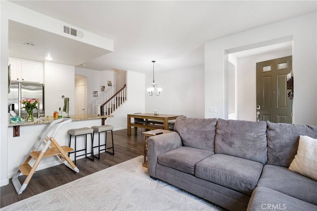 Valencia, CA 91354,28645 Pietro DR