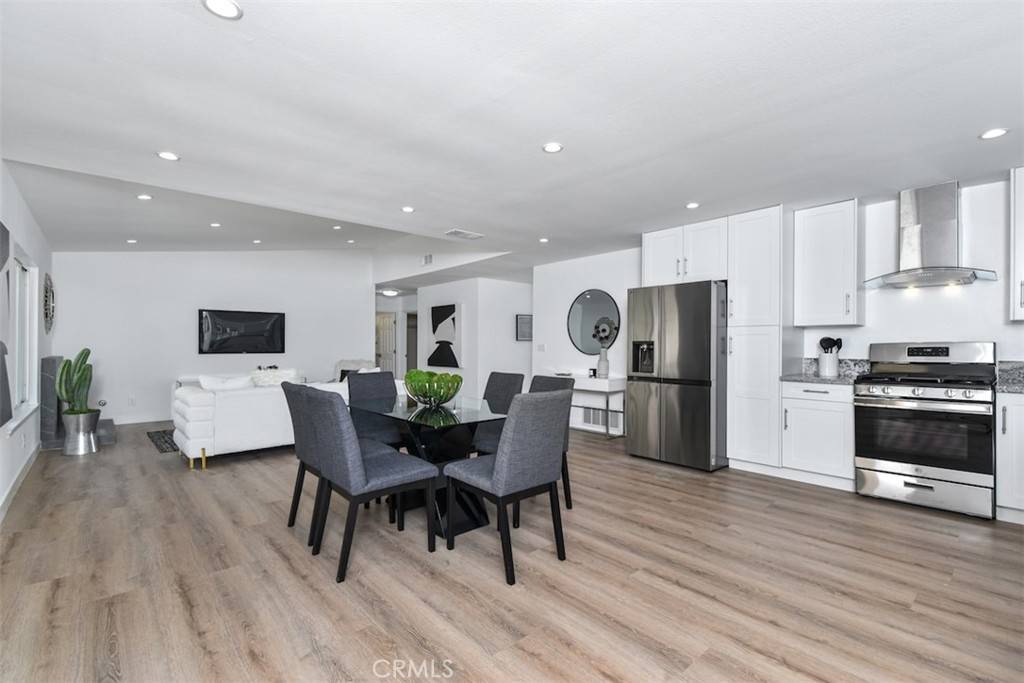 Simi Valley, CA 93063,6215 Keystone ST
