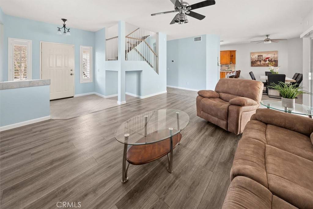 Canyon Country, CA 91387,14552 Grandifloras RD