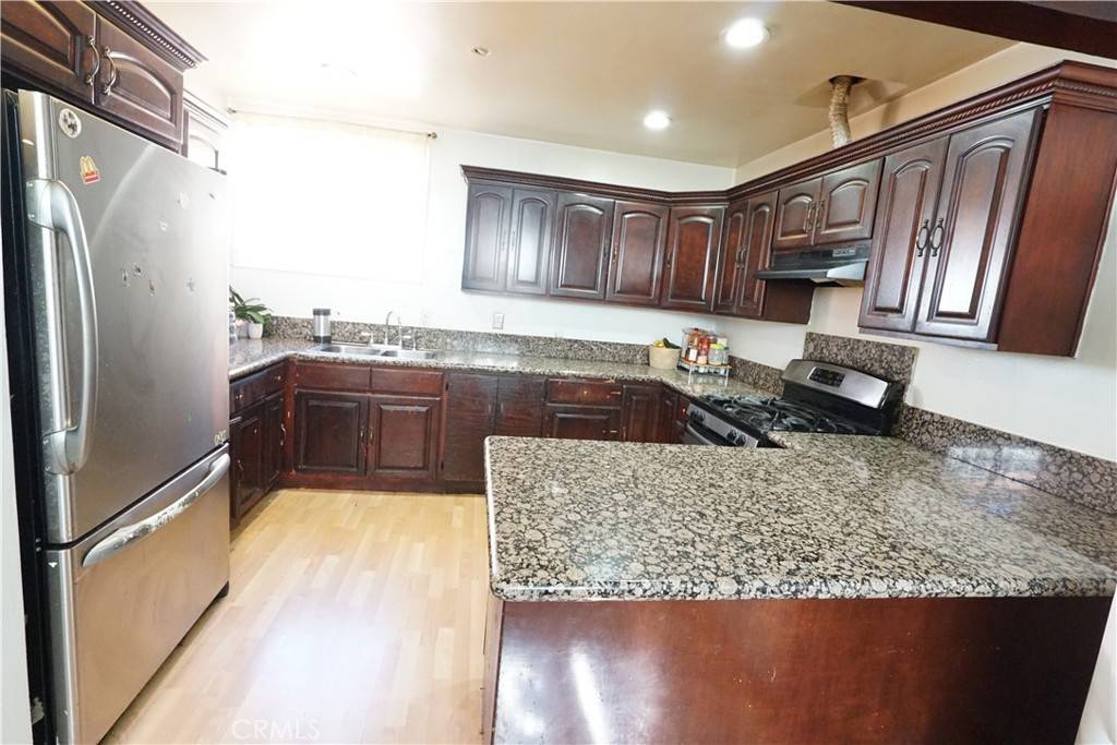 Pacoima, CA 91331,13125 Pinney ST